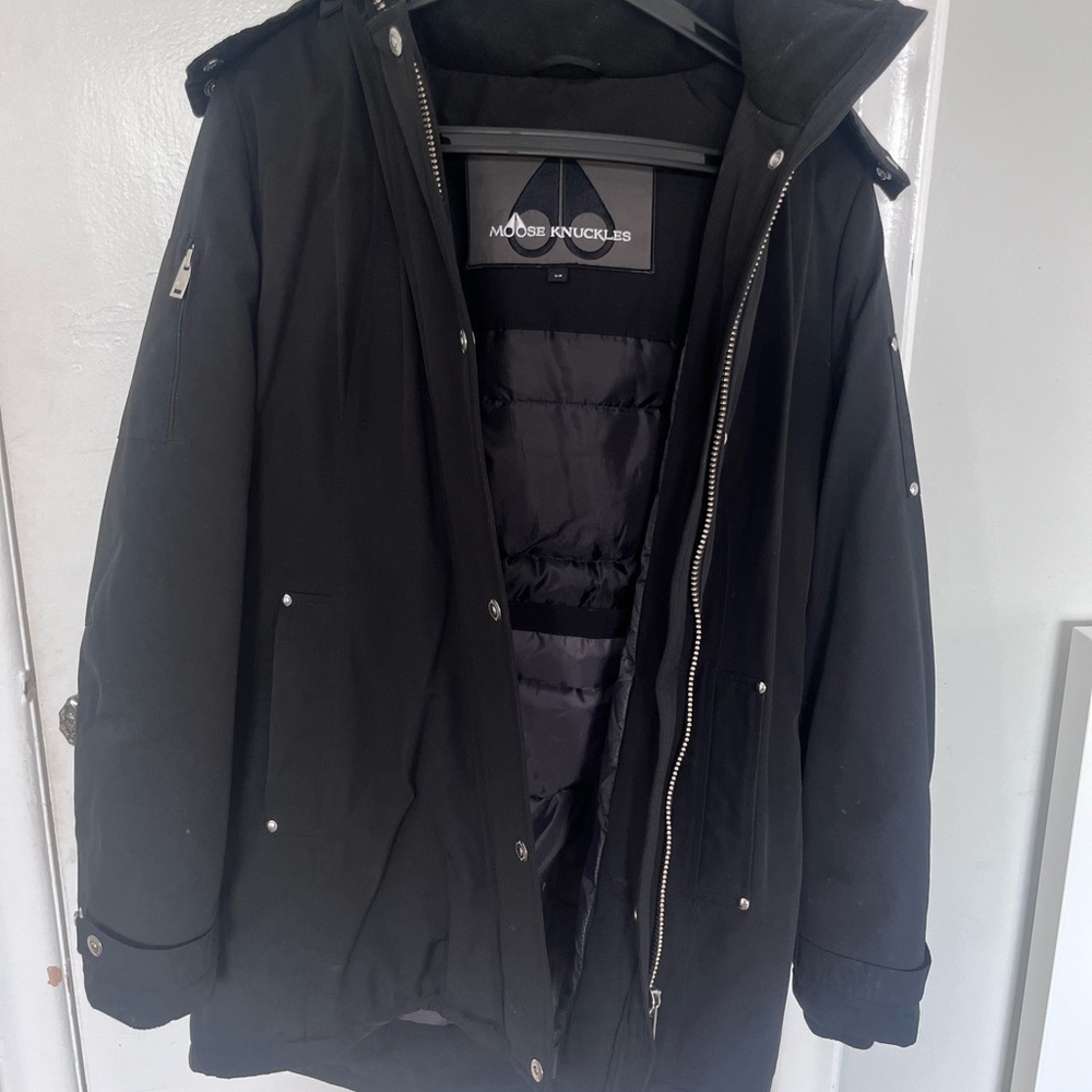 Moose Knuckles Men's Black Puffer Jacket